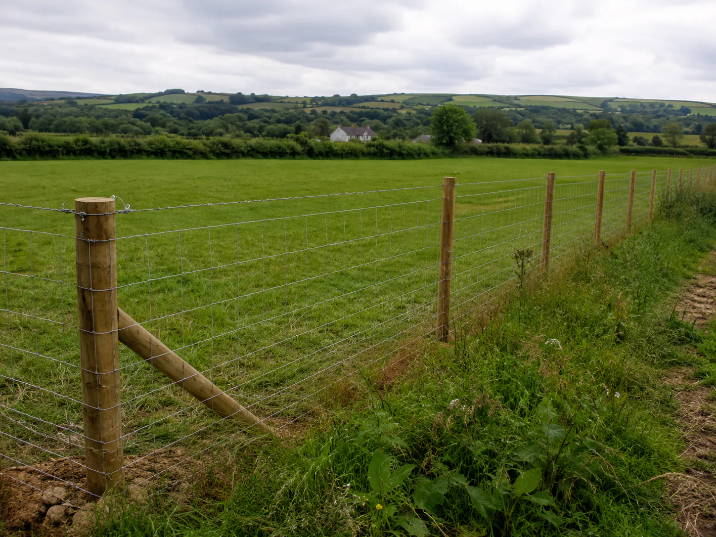 Agricultural Fencing example by Walden Fencing & Gates